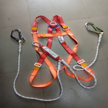 WhatsApp Image 2024-12-20 at 11.27.01 PM Highness Belt